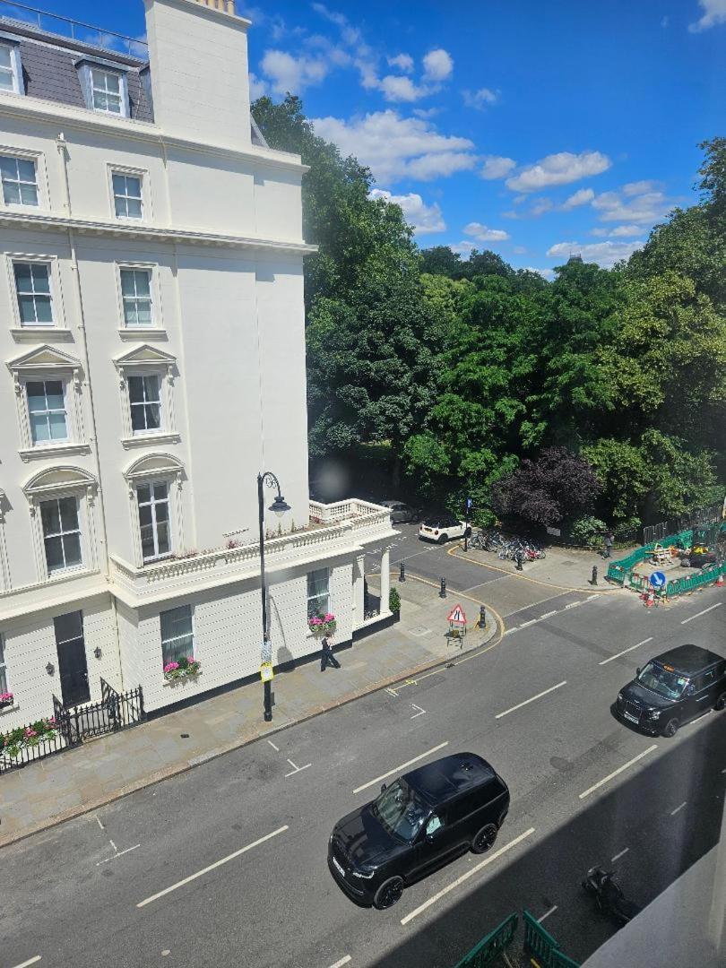 ロンドンLuxury Flat In South Kensingtonアパートメント エクステリア 写真